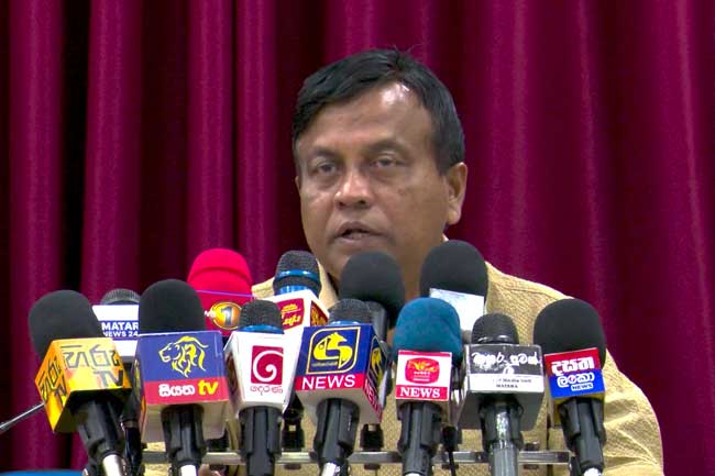 මත්ද්‍රව්‍ය සපයන්නන්ට එරෙහි නීති දැඩි කරන්න යයි