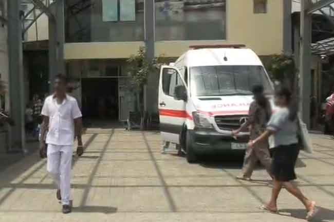 රසායනික ද්‍රව්‍යයක් ශ්වසනය වී පාසල් සිසුවියන් 13ක් පානදුර රෝහලට