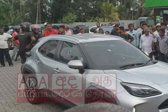 අකුරේගොඩ වෙඩිතැබීමක් – දෙදෙනෙකු මරුට