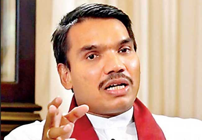 අපි පැහැදිලිවම අරගලය සම්බන්ධයෙන් සොයනවා - නාමල්