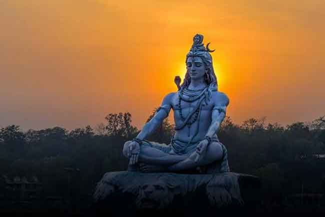 ලොව පුරා හින්දු බැතිමතුන් ඉමහත් භක්තියෙන් සමරන මහා ශිව රාත්‍රිය අදයි