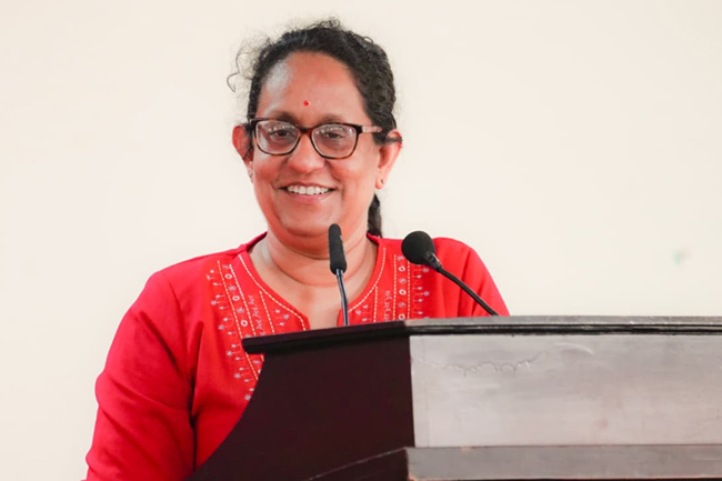 ඉදිරියට යන ගමන ආපස්සට ගන්න අපි ඉඩ දෙන්නේ නැහැ - අගමැති හරිනි