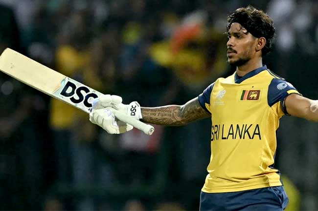 පැතුම්ගේ සුපිරි ශතකයෙන් අලුත් වූ වාර්තා