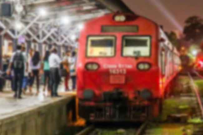 අද මධ්‍යම රාත්‍රියේ සිට දුම්රිය රියදුරන් වැඩ වර්ජනයක