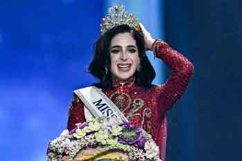 විශ්ව රූ රැජිනට අකරතැබ්බයක්