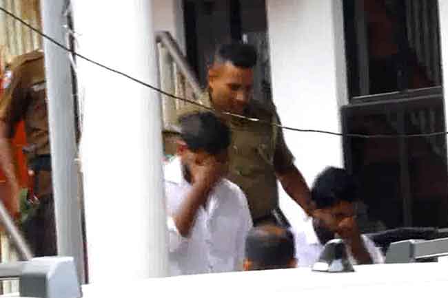 අකුරේගොඩ ඝාතනයේ අගතියට පත් පාර්ශවය වෙනුවෙන් නීතීඥයින් 50ක්