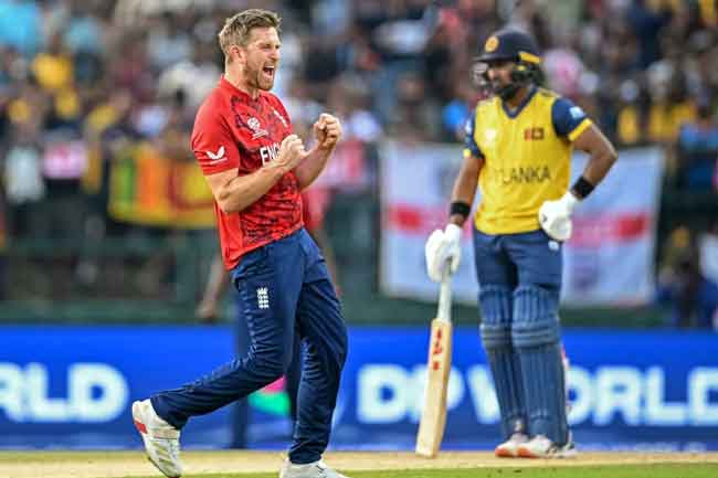 එංගලන්තය හමුවේ ශ්‍රී ලංකාවට ලකුණු 51ක පරාජයක්