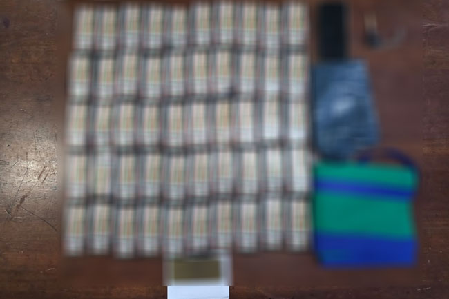 හෑෂ් මත්ද්‍රව්‍ය කිලෝ 05ක් සමඟ පුද්ගලයකු කිරුළපනදී අත්අඩංගුවට