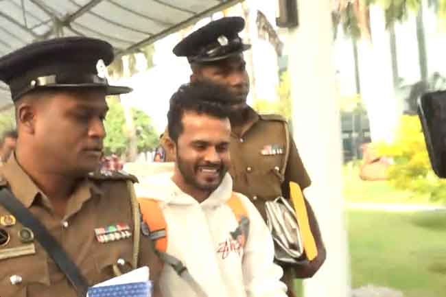 පොඩි ලැසී ගාල්ල දිසා අපරාධ කොට්ඨාසයට 