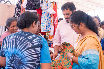 ලිය ශක්ති කාන්තා ව්‍යවසායකත්ව වෙළඳපොළ ඇරඹෙයි