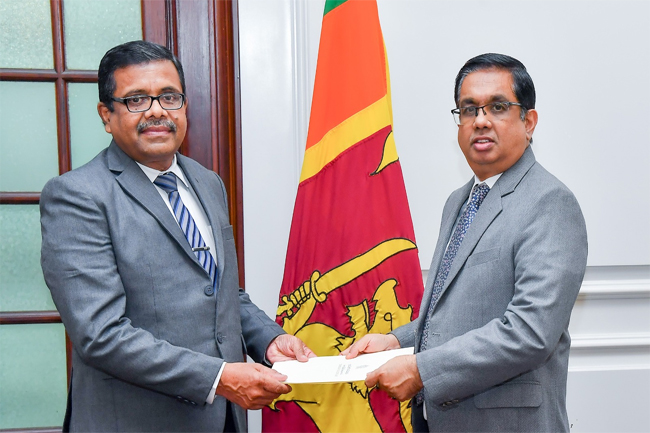 වැවිලි සහ ප්‍රජා යටිතල පහසුකම් අමාත්‍යාංශයට නව ලේකම්වරයෙක්
