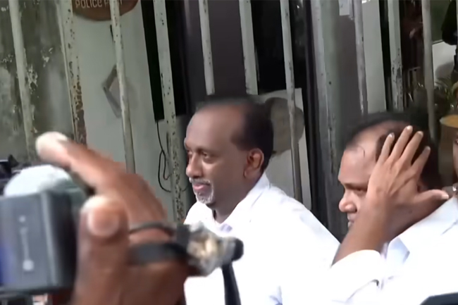 මහින්දානන්දගේ සහ නලින්ගේ අභියාචනා පෙත්සම් විභාගය හෙටට කල්යයි