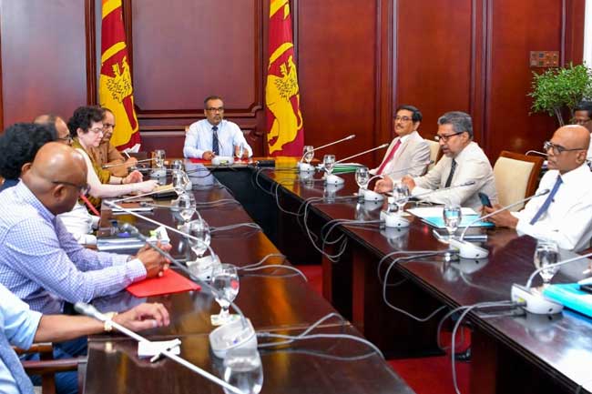 ආර්ථික ආවේක්ෂණ කමිටුව රැස්වෙයි