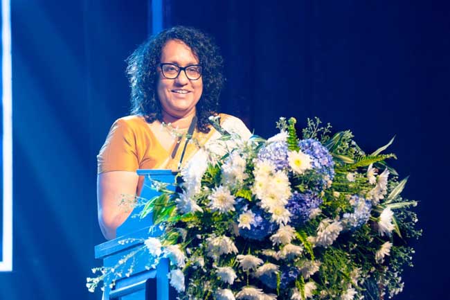 සමාජ මාධ්‍යයේ තොරතුරු බෙදන්න කලින් ඇත්ත නැත්ත හොයන්න - හරිනි අමරසූරිය 