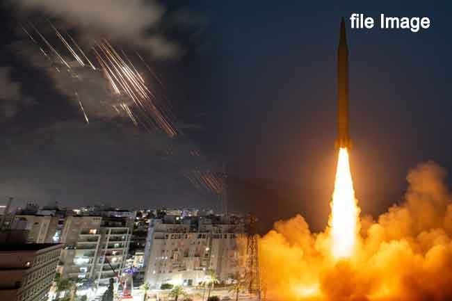 සෞදියේ 'ප්‍රින්ස් සුල්තාන්' ගුවන් කඳවුරට ඉරානයෙන් සැල්වෝ මිසයිල ප්‍රහාරයක්