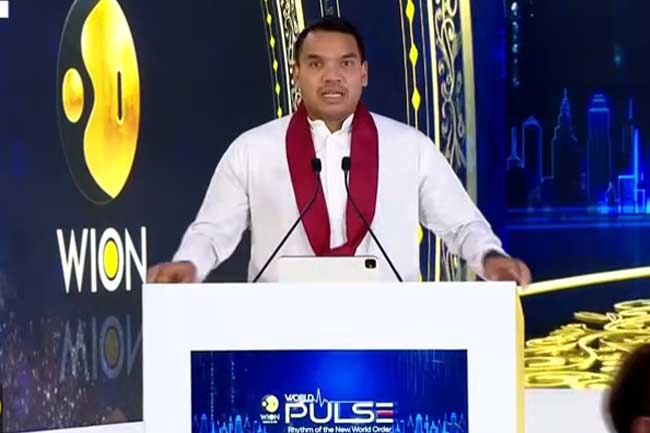 ඉන්දියානු සාගරය ගැටුම් කලාපයක් නොවිය යුතු බව නාමල් ඉන්දියාවේදී කියයි