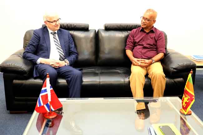 මෙරට කෘෂි අපද්‍රව්‍යවලින් ගෑස් නිෂ්පාදනයට නෝර්වේ රජයේ අවධානය 