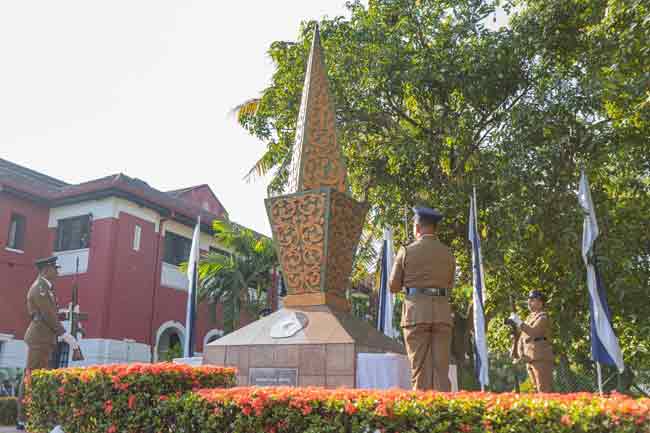 පොලිස් විරු සැමරුම
