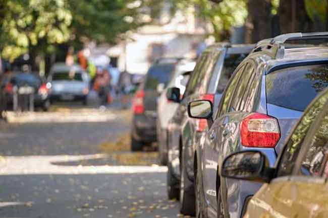 කොළඹ නගරයේ රථවාහන නැවතුම් ගාස්තු අය කිරීම අද සිට යළිත්