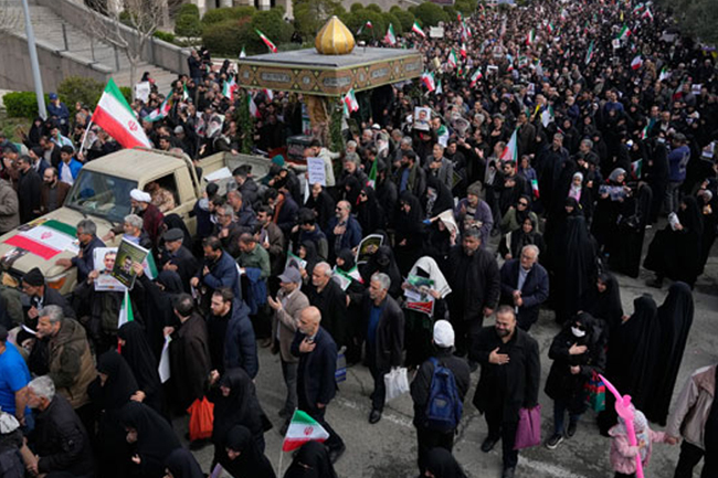 අමෙරිකානු කඳවුරුවලට විදුලිය සපයන බලාගාරවලට පහරදෙන බවට ඉරානයෙන් තර්ජන