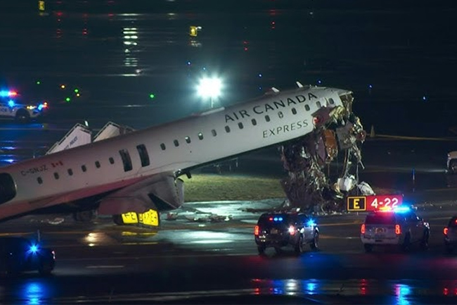 අනතුරට පත් වූ එයාර් කැනඩා ගුවන් යානයේ සිටි නියමුවන් දෙදෙනා ජීවිතක්ෂයට