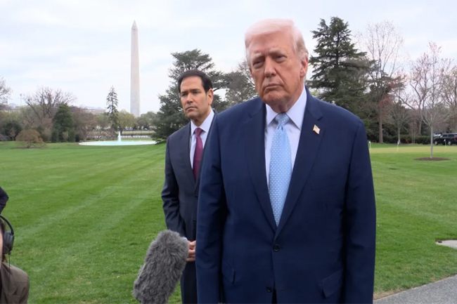 සාකච්ඡා බිඳ වැටුණහොත් ගුවන් ප්‍රහාර කිසිදු අඩුවකින් තොරව සිදුකරනවා - ජනපති ට්‍රම්ප්