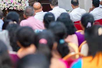 අගමැතිනියගේ ගුරු හමුවට නොපැමිණි අයගෙන් හේතු විමසීම ගුරු සංගමය හෙළාදකී