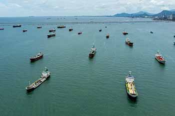 හෝමූස් හරහා යන අයට එරෙහිව දැඩි පියවර