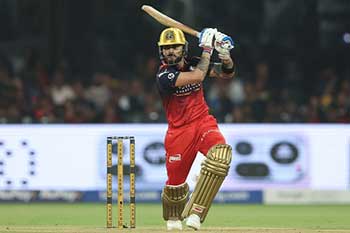 රෝයල් චැලෙන්ජර්ස් බැංගලූර් කණ්ඩායමට කඩුලු හයක ජයක්