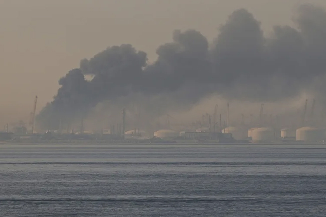 කුවේට් තෙල් නැවකට ඉරානයෙන් ප්‍රහාරයක්