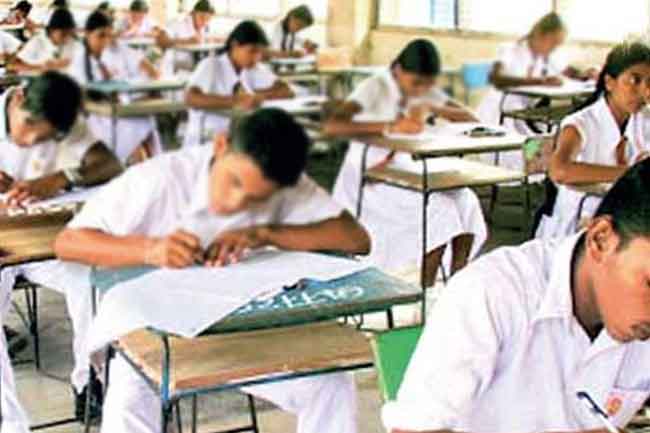 උසස් පෙළ ප්‍රතිඵල අනුව දිවයිනේ විශිෂ්ටයෝ 