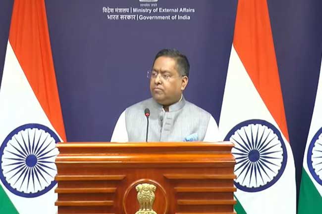 අසල්වැසි රටවලට ඉන්දියාවෙන් ඉන්ධන ලැබෙයිද ?