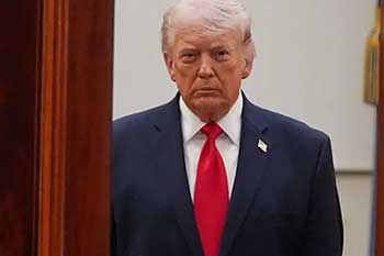 ඉරානයට තවත් පැය 48ක් පමණක් ඉතිරිව ඇති බව ට්‍රම්ප් කියයි