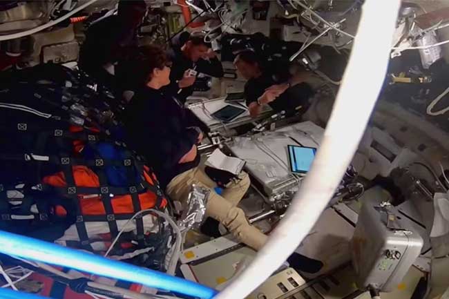 හඳ මෙහෙයුමට එක්වූ ගගනගාමීන්ගෙන් වාර්තාවක්