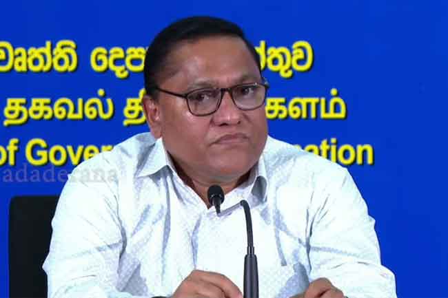 ගෑස් මිල ඉහළ ගිය ඇත්ත හේතුව ඇමති විජිත කියයි