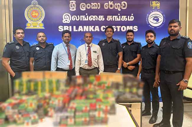 චීන දුම්වැටි තොගයක් සමග බංග්ලාදේශ ජාතිකයින් දෙදෙනෙකු අත්අඩංගුවට