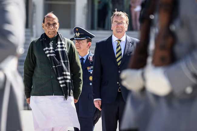 ඉන්දියාව සහ ජර්මනිය සබ්මැරීන් ගනුදෙනුවකට සැරසෙයි