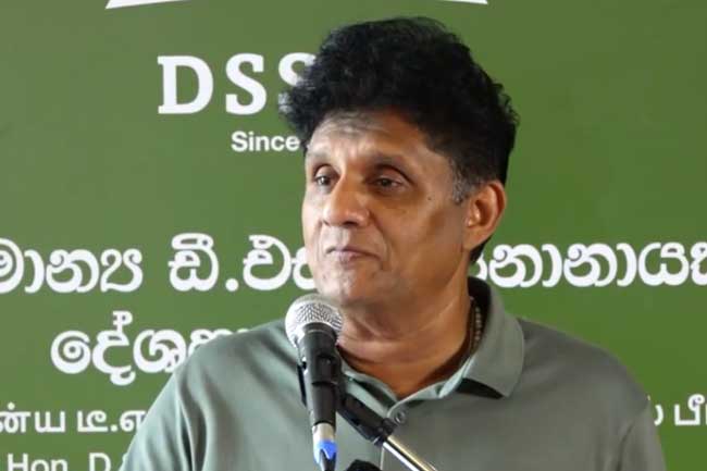 හැකර්වරුන්ට මුදල් ගෙවීම ගැන හොයන්න කාරක සභාවක් පත් කරන්නැයි සජිත් ඉල්ලයි 