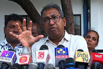 විශ්වාසය බිඳුන හැටි කියන හර්ෂ