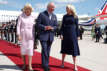 බ්‍රිතාන්‍යයේ තුන්වන චාල්ස් රජු අමෙරිකාවට