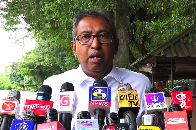 මුදල් ලේකම් සහ මහ බැංකු අධිපති බ්‍රහස්පතින්දාට මුදල් කමිටුවට කැඳවයි