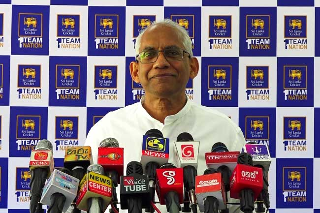 ක්‍රිකට් ගොඩගන්න හැටි ඉරාන් වික්‍රමරත්න කියයි 