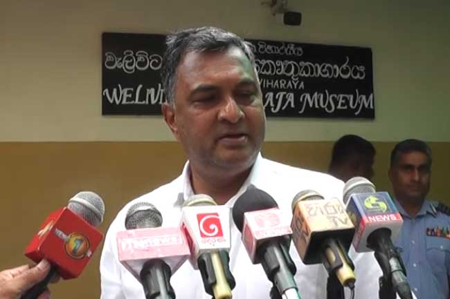 කිසිදු අවස්ථාවක පාර්ලිමේන්තු මන්ත්‍රීවරයෙකු ලෙස කටයුතු කරන්නේ නැහැ - ආරක්ෂක ලේකම් 