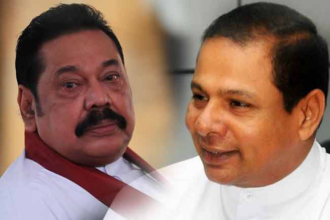 හිටපු ජනපති මහින්දට සහ හිටපු ඇමති  පියංකරට අල්ලස් කොමිසම හමුවේ ප්‍රකාශ ලබාදෙන්නැයි දැනුම්දීමක්