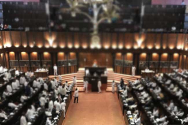 පාර්ලිමේන්තු සභාවාරය ඇරඹෙයි