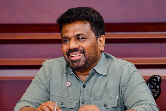 පානීය ජල ගැටලු විසඳීමේ ව්‍යාපෘති කඩිනම් කරන්නැයි ජනපතිගෙන් උපදෙස්