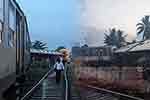 දුම්රිය පිලී පැනීම ගැන පරස්පර කතා