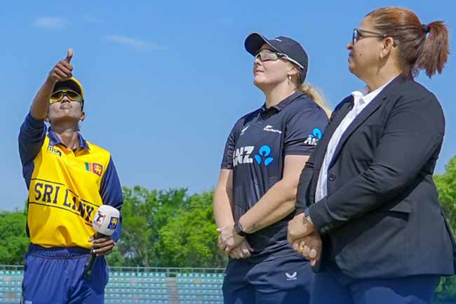 ශ්‍රී ලංකා කාන්තා ඒ කණ්ඩායමට ලකුණු 274ක ඉලක්කයක් 