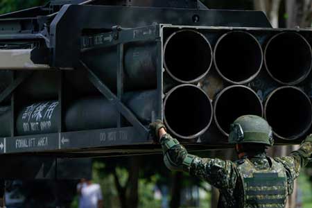 තායිවානයට ආයුධ අලෙවිය අමෙරිකාව තාවකාලිකව නරත කරයි