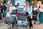 වසරේ මේ දක්වා සංචාරක පැමිණීම 990,000 පනී